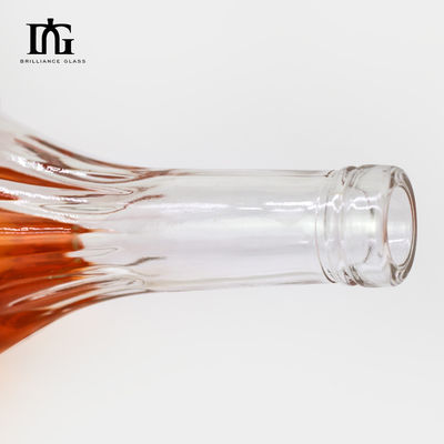 250 ml/500 ml/700 ml/750 ml Botella de vidrio de vino tinto Sello de corcho resistente y hermético