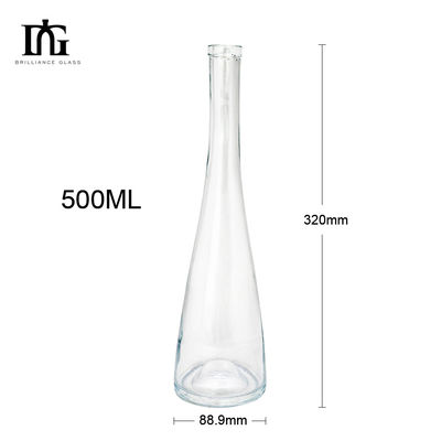 Botella de vidrio transparente de 500 ml con material blanco fino y material de vidrio de boca de seda