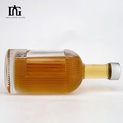 Logotipo de diseño personalizado 330Ml Botella de vidrio de vodka con tapa de tornillo y material de cuello