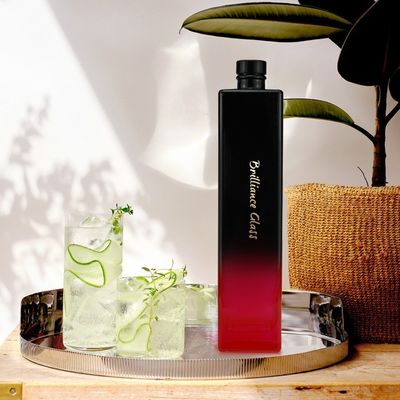 Licores y bebidas OEM/ODM aceptable Botella de vidrio pintada de 700 ml para whisky ron de brandy