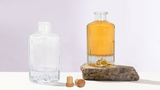 Botellas de licor OEM/ODM aceptables para vodka, whisky, ron, ginebra y brandy en diferentes tamaños