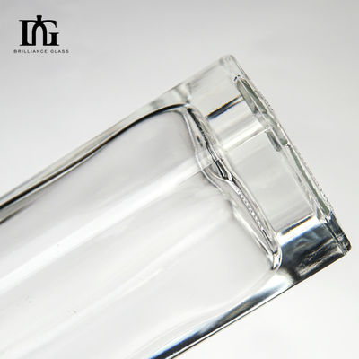 Material del cuerpo Vidrio Botellas de vidrio cuadradas vacías de 500 ml para vino licoroso/vodka/whisky/rum