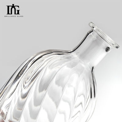 250 ml/500 ml/700 ml/750 ml Botella de vidrio para whisky y vodka