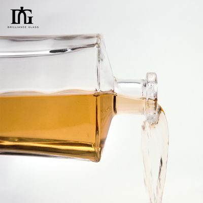 OEM/ODM aceptable de lujo 500 ml de vidrio cuadrado botella de licor para el vino helado