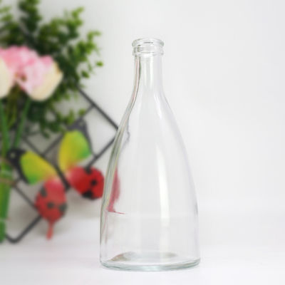 Botellas de licor de vidrio para vodka whisky ron ginebra brandy bajo MOQ 375ml 500ml 700ml 750ml