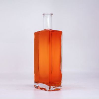 Bebidas carbonatadas Botella de vidrio con tapón de corcho 750 ml 500 ml Whisky Rum Gin Tequila Brandy Spirits