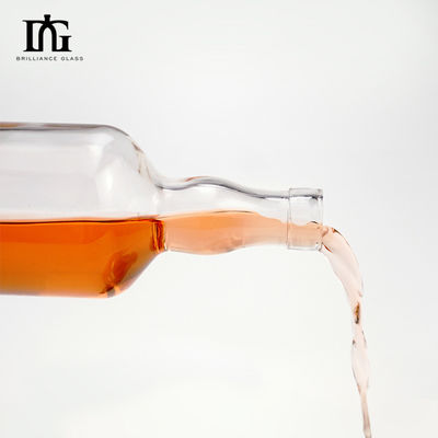 Impresión de sello de oro Manipulación de botella especial de vidrio para la muestra 350ml 500ml 750ml