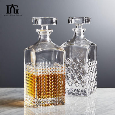 Vidrio 250 ml/500 ml/700 ml/750 ml Botella de vino de copa roja Material del cuerpo