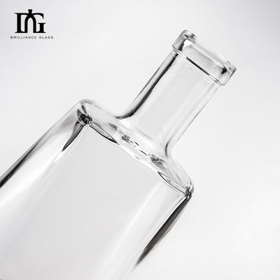 Material de base Vidrio 50 ml 350 ml 700 ml 750 ml Botella de vodka de 1000 ml para bebidas
