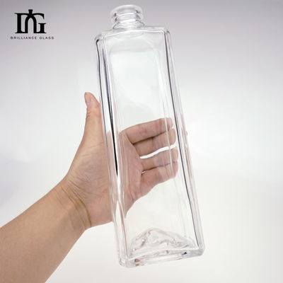 Botellas redondas de vidrio de 500 ml para tequila grabada whisky ginebra ron brandy vodka superficie