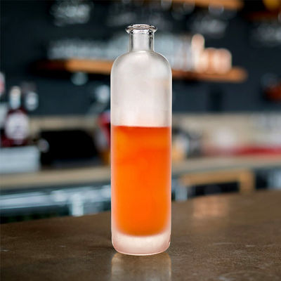 Botellas de vodka, brandy y licor con el logotipo del cliente aceptable 500 ml de vidrio redondo transparente