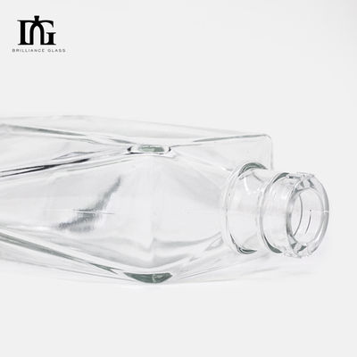Material del cuello Vidrio 700 ml Vodka Liquor Bebida alcohólica Whisky Rum Botella de vidrio